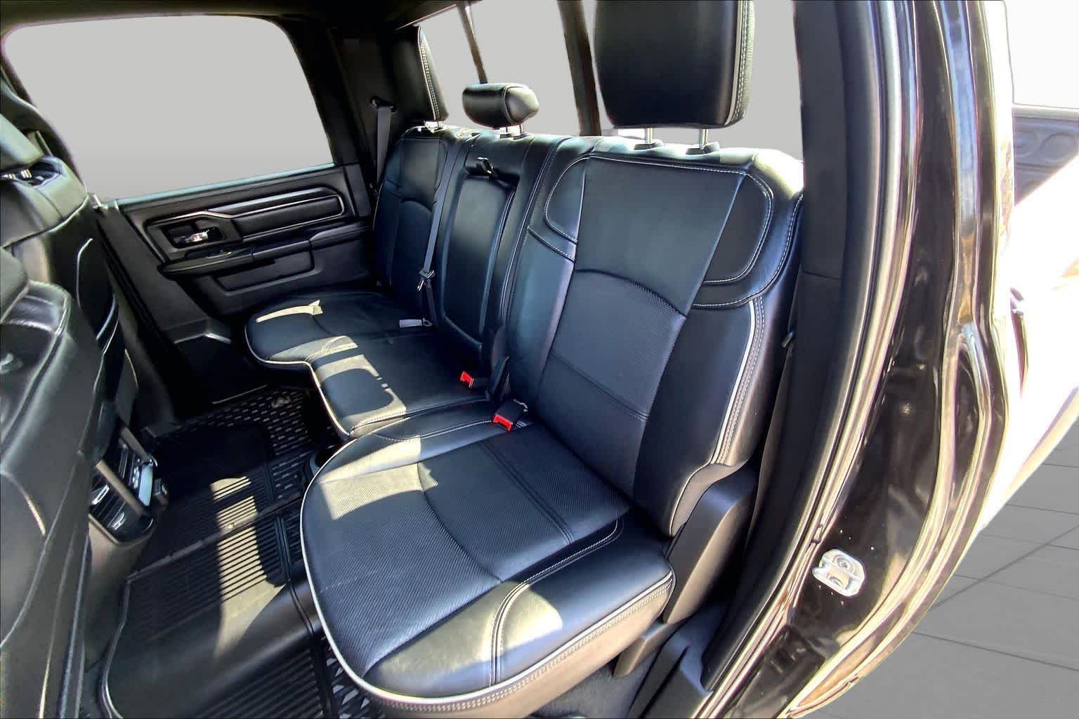 Used 2024 Diamond Black Crystal Pearlcoat Ram Power Wagon image 18