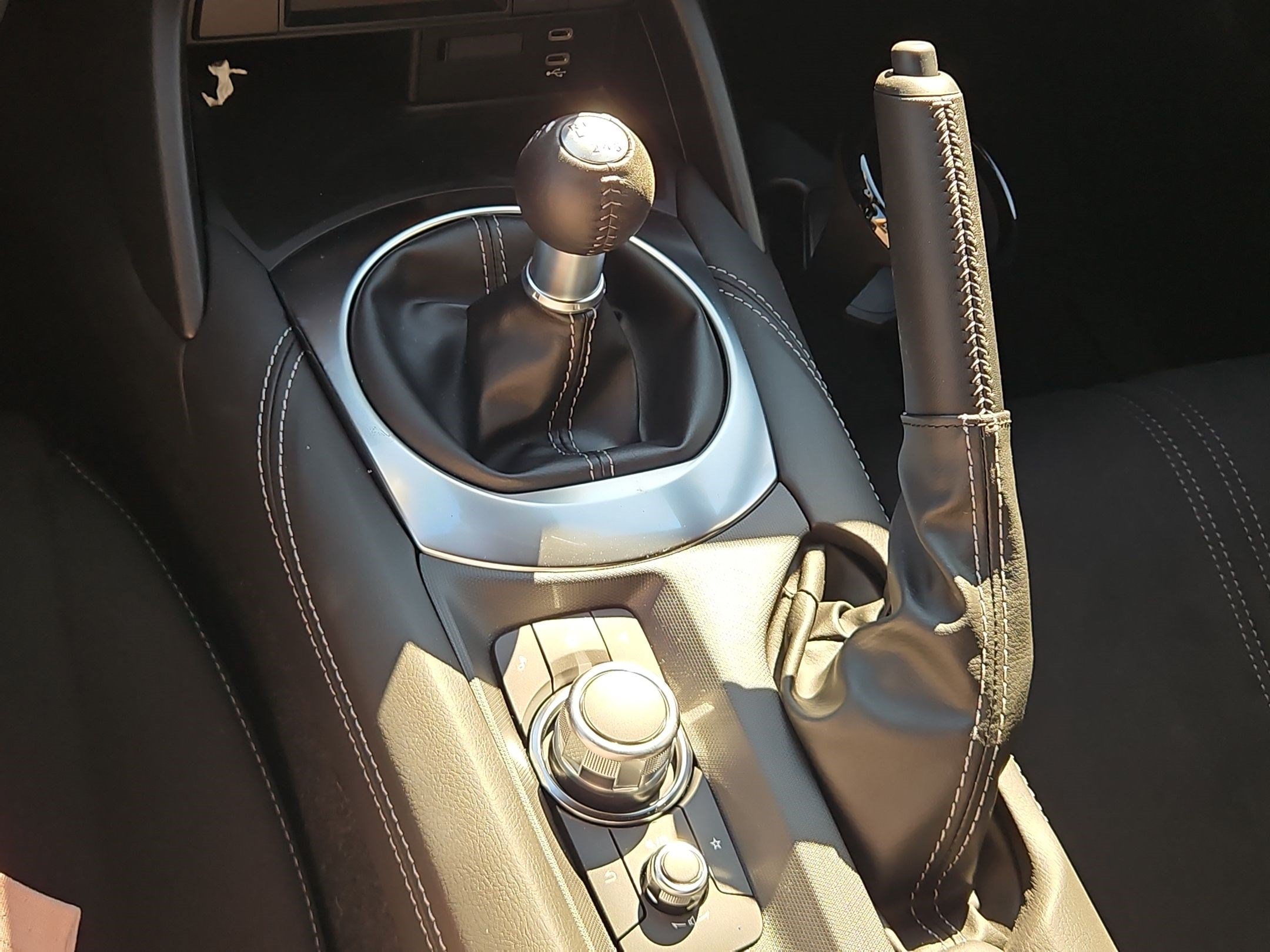 New 2026 Aero Gray Metallic Mazda Club image 5