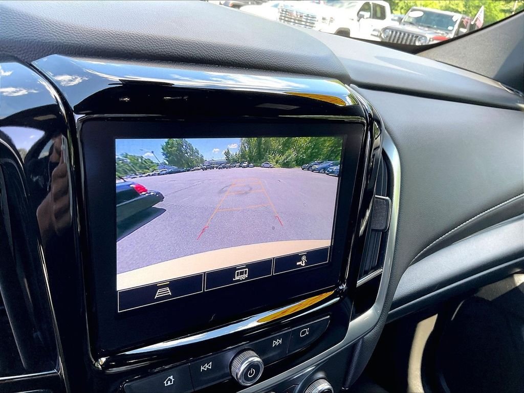 Used 2023 White Chevrolet LT Leather image 16