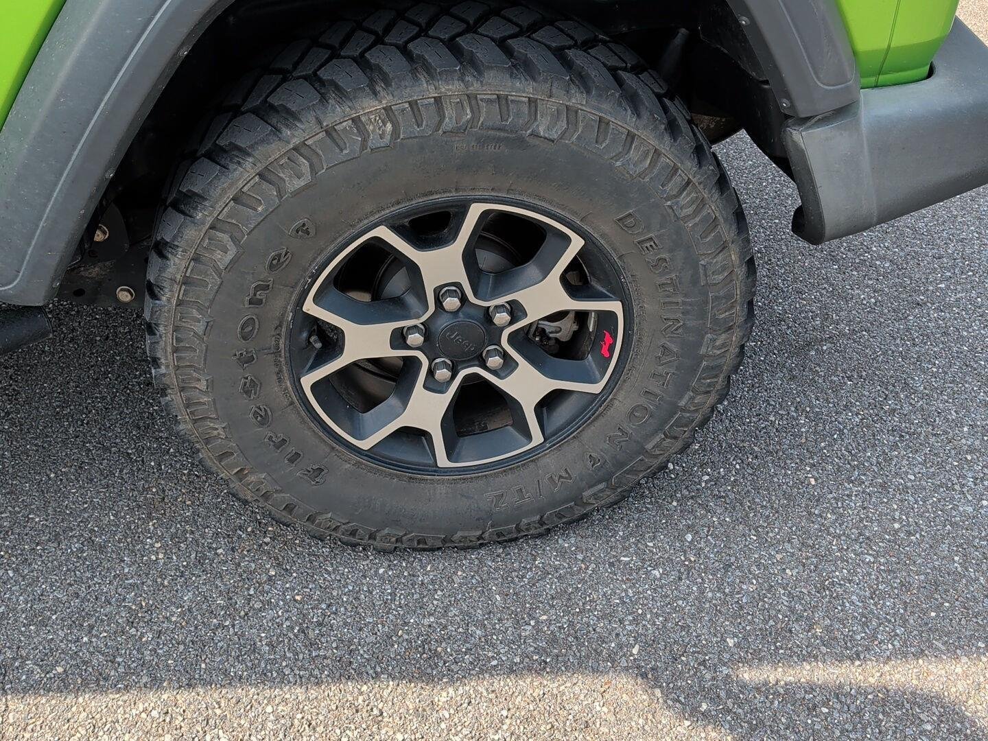 Used 2019 Mojito! Clearcoat Jeep Sport S image 14