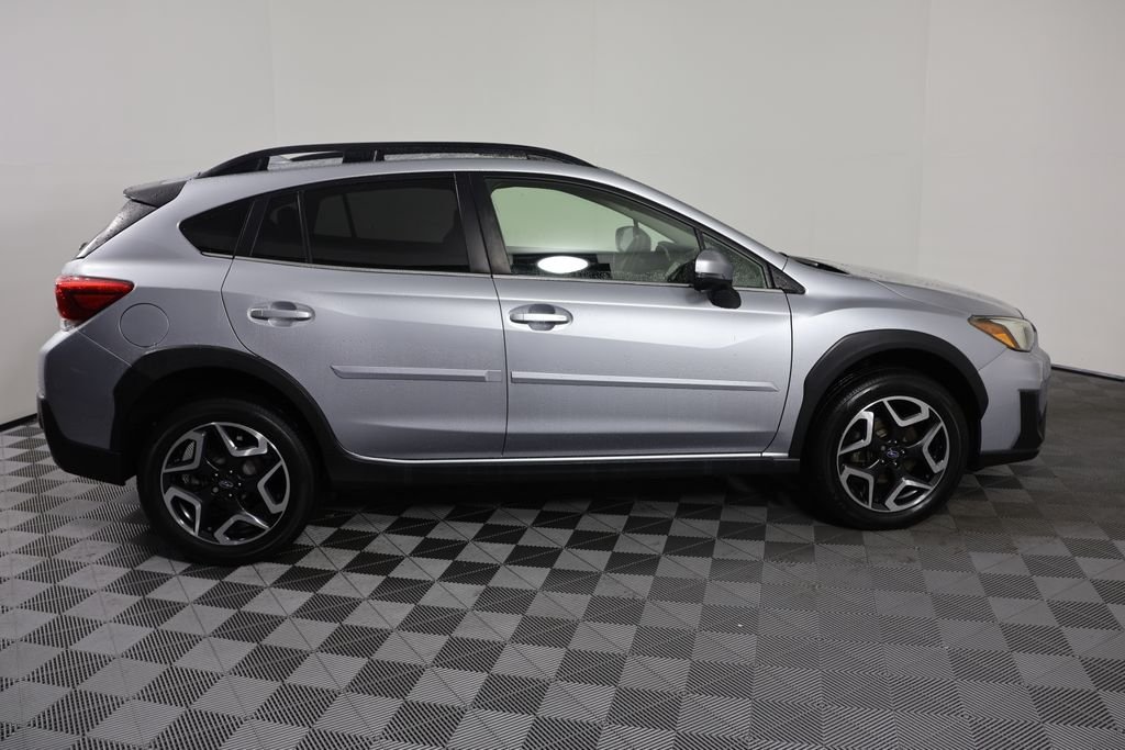 Used 2019 Silver Subaru 2.0i Limited image 9