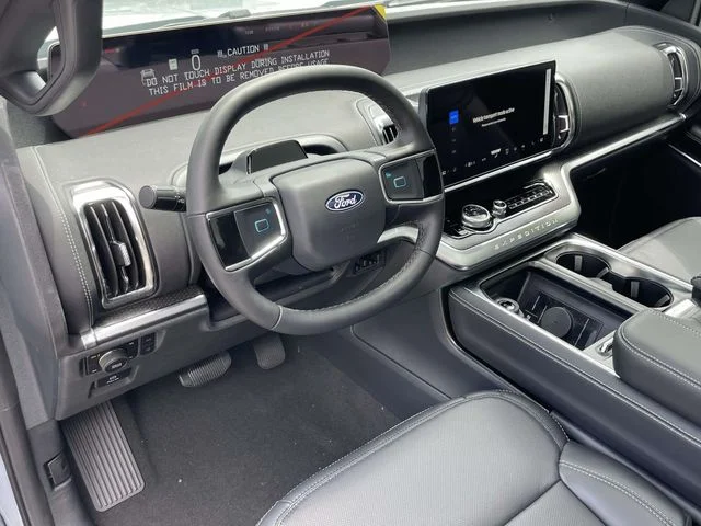 New 2027 Glacier Gray Metallic Tri-Coat Ford Platinum image 12