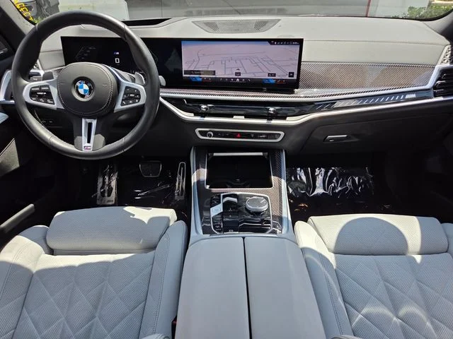 Used 2025 Blue BMW M60i image 21