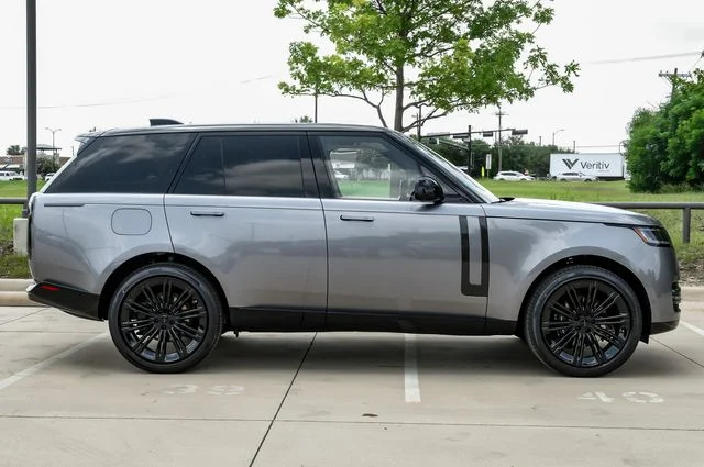 New 2026 Gray Land Rover SE image 9