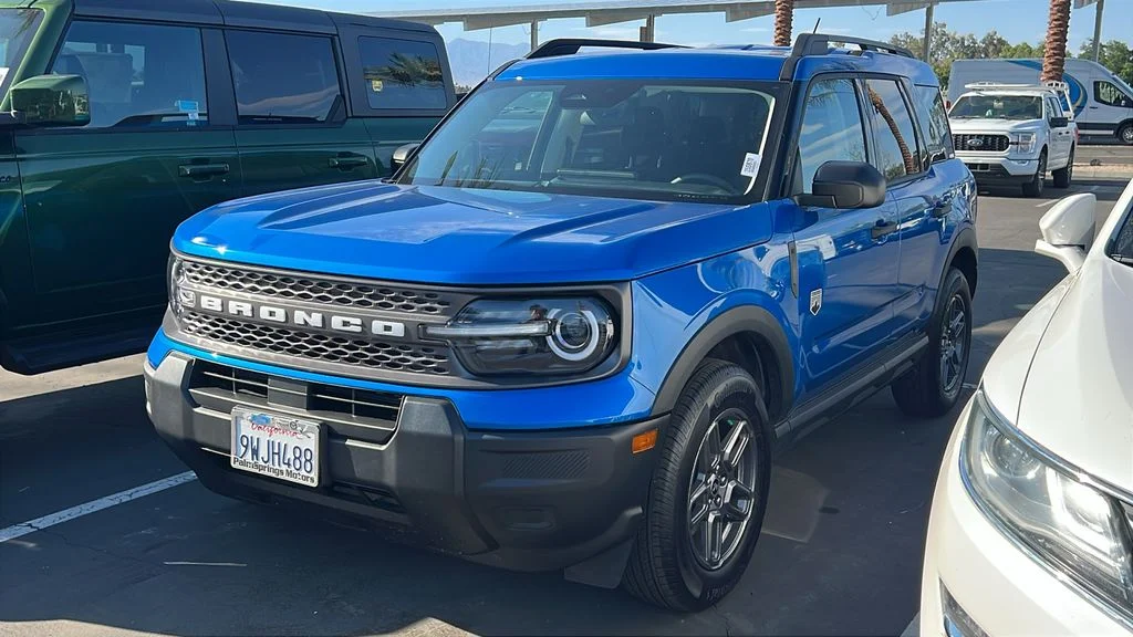 New 2025 Velocity Blue Metallic Ford Big Bend® image 13