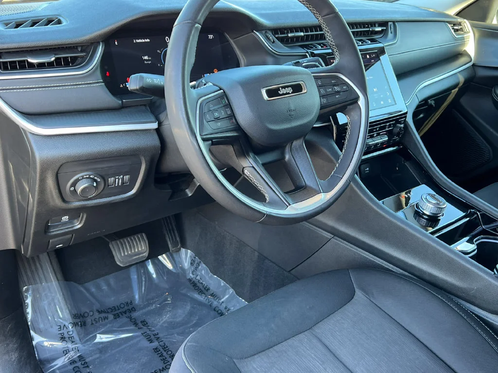 Used 2023 Black Jeep Laredo image 18