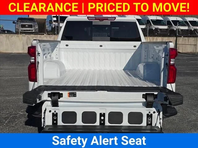 New 2026 Summit White Chevrolet LTZ image 23