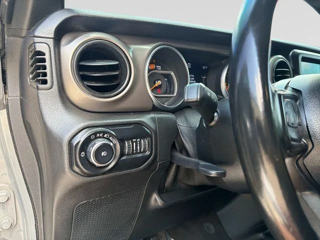 Used 2021 Gray Jeep Unlimited Sport S image 27