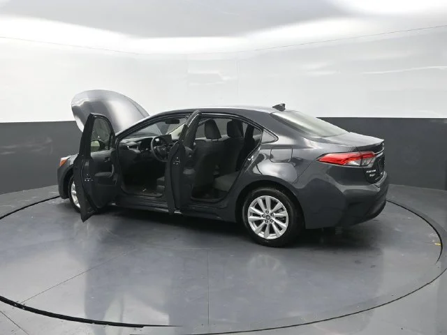 Used 2026  Toyota LE image 43
