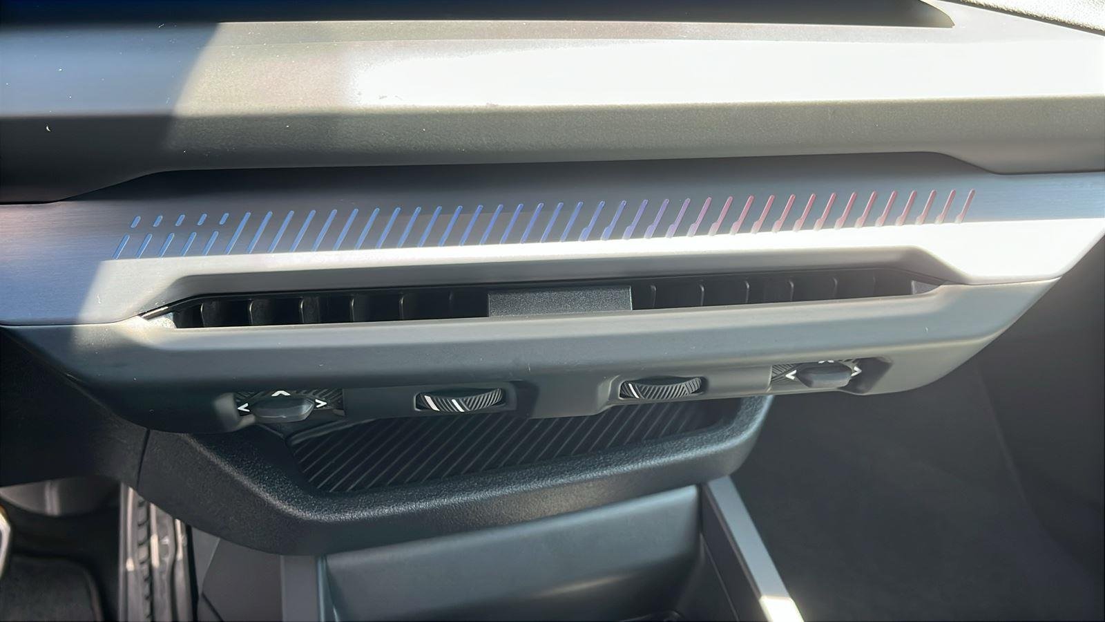2025 BMW 2 Series 228 - Photo 19