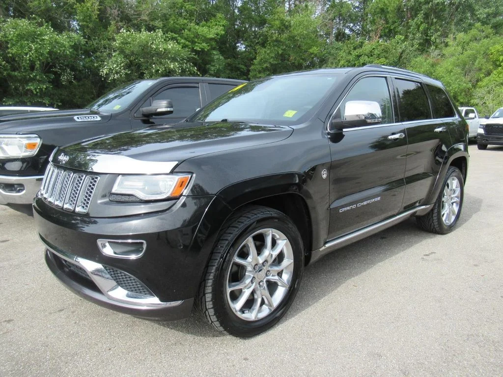Used 2014 Black Jeep Summit image 2