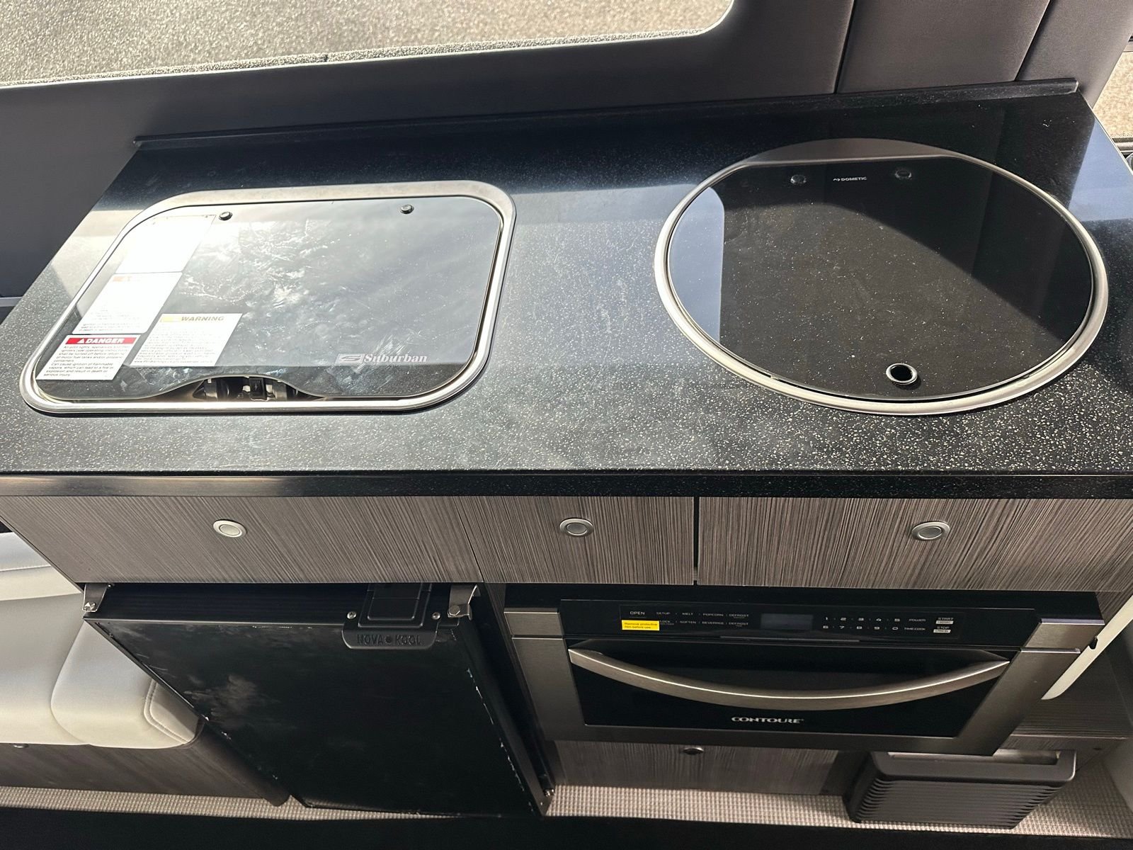 Used 2022  Mercedes-Benz 24GL 4X4 image 42