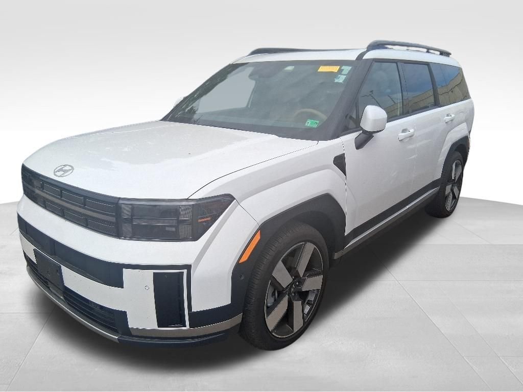 Used 2025 White Hyundai Limited image 17
