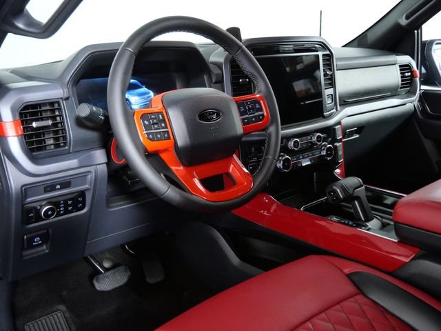 Used 2025 Black Ford XLT image 18