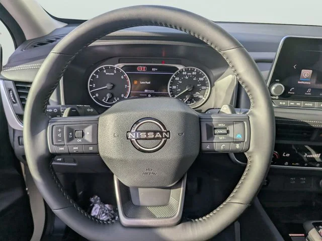 New 2026 Everest White Pearl TriCoat Nissan Dark Armor™ image 27