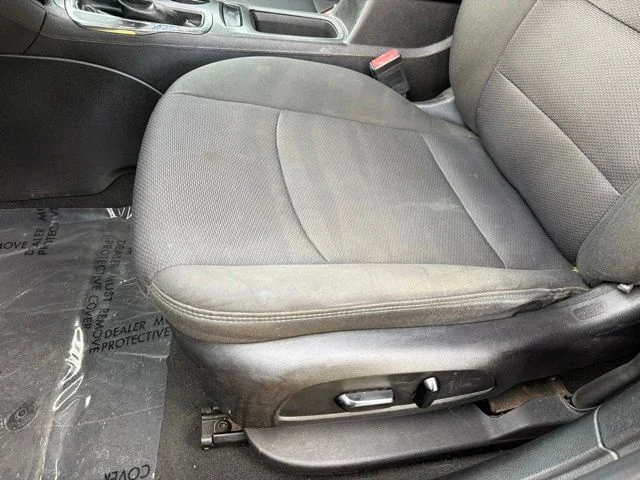 Used 2017 Red Chevrolet LT image 18
