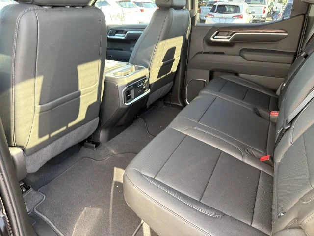 New 2026 Onyx Black GMC SLT image 16