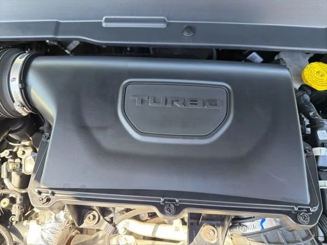 Used 2025 White Jeep Trailhawk image 15
