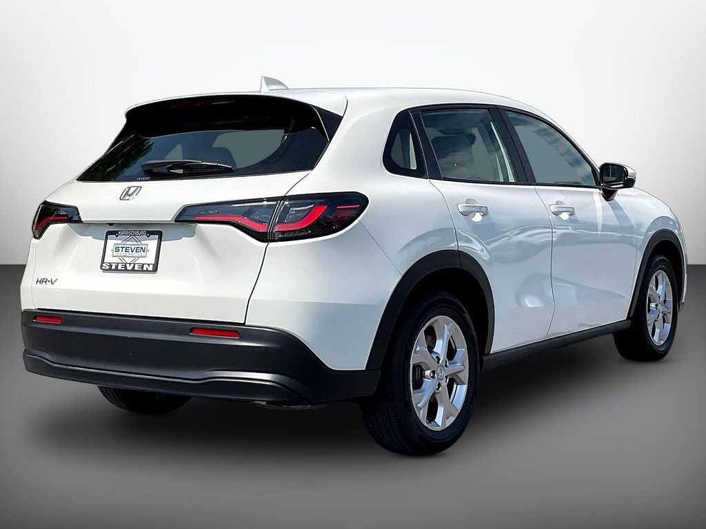 Used 2024 White Honda LX image 6