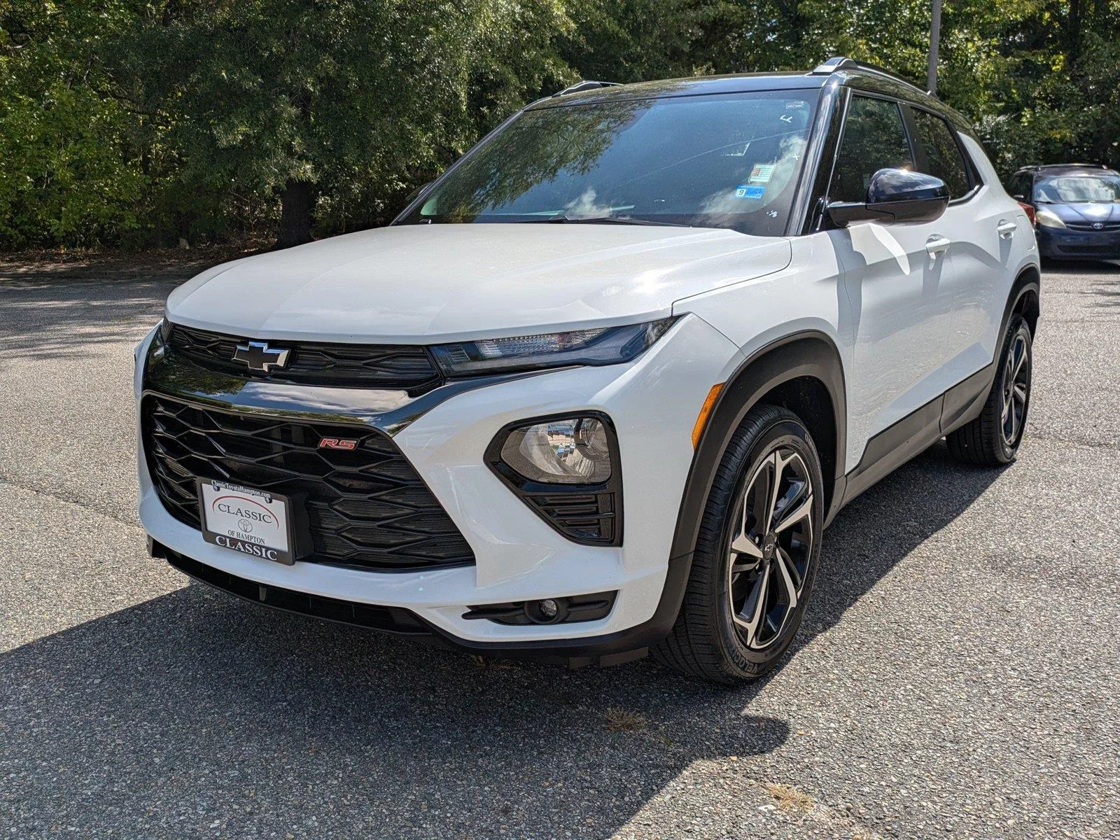 Used 2023 Summit White Chevrolet RS image 8