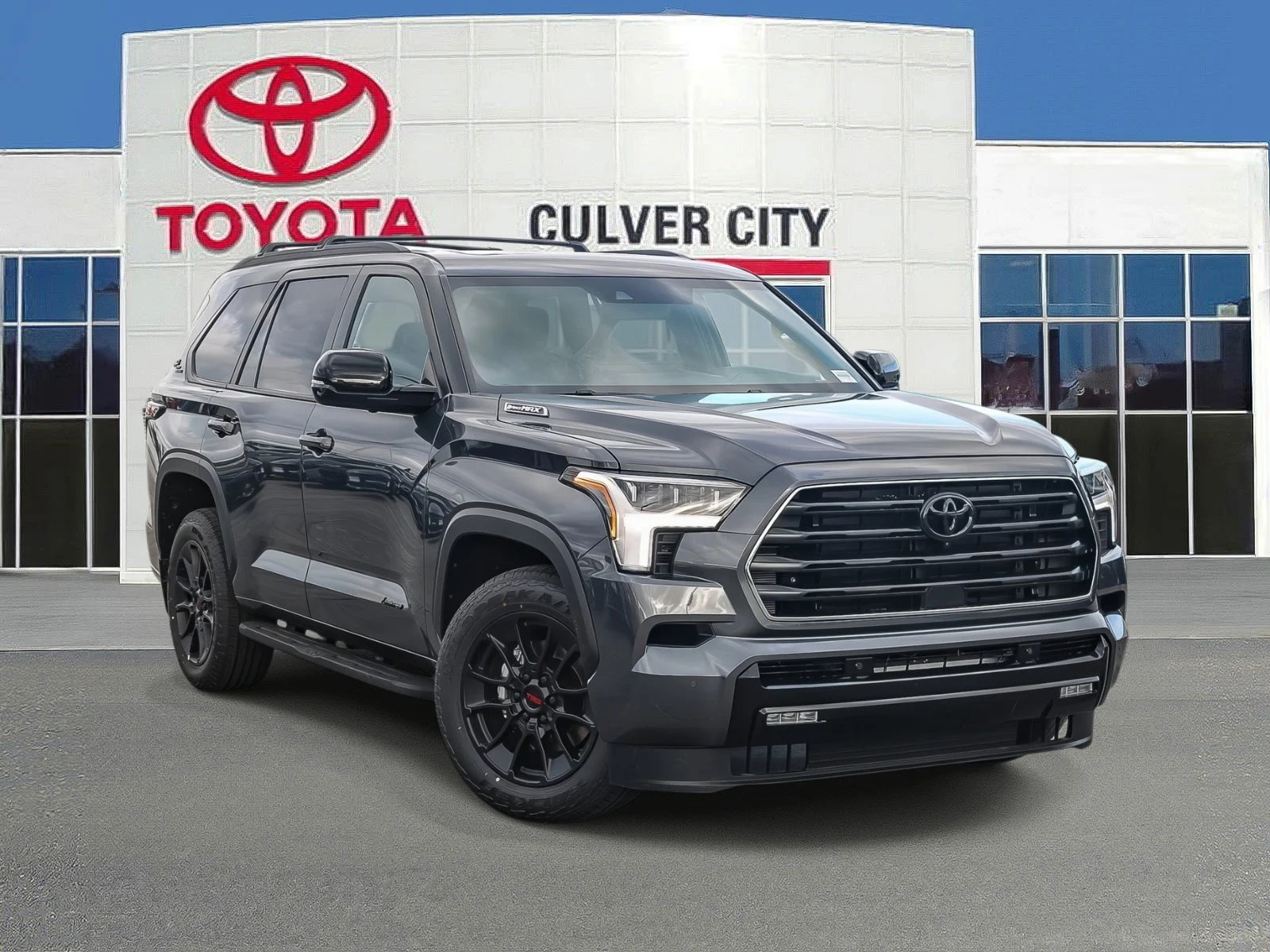 2026 Toyota Sequoia Limited 4WD i-FORCE MAX Hybrid's photo
