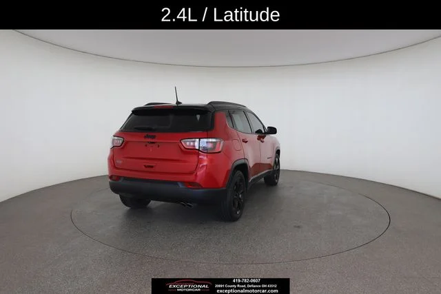 Used 2019 Red Jeep Latitude image 17