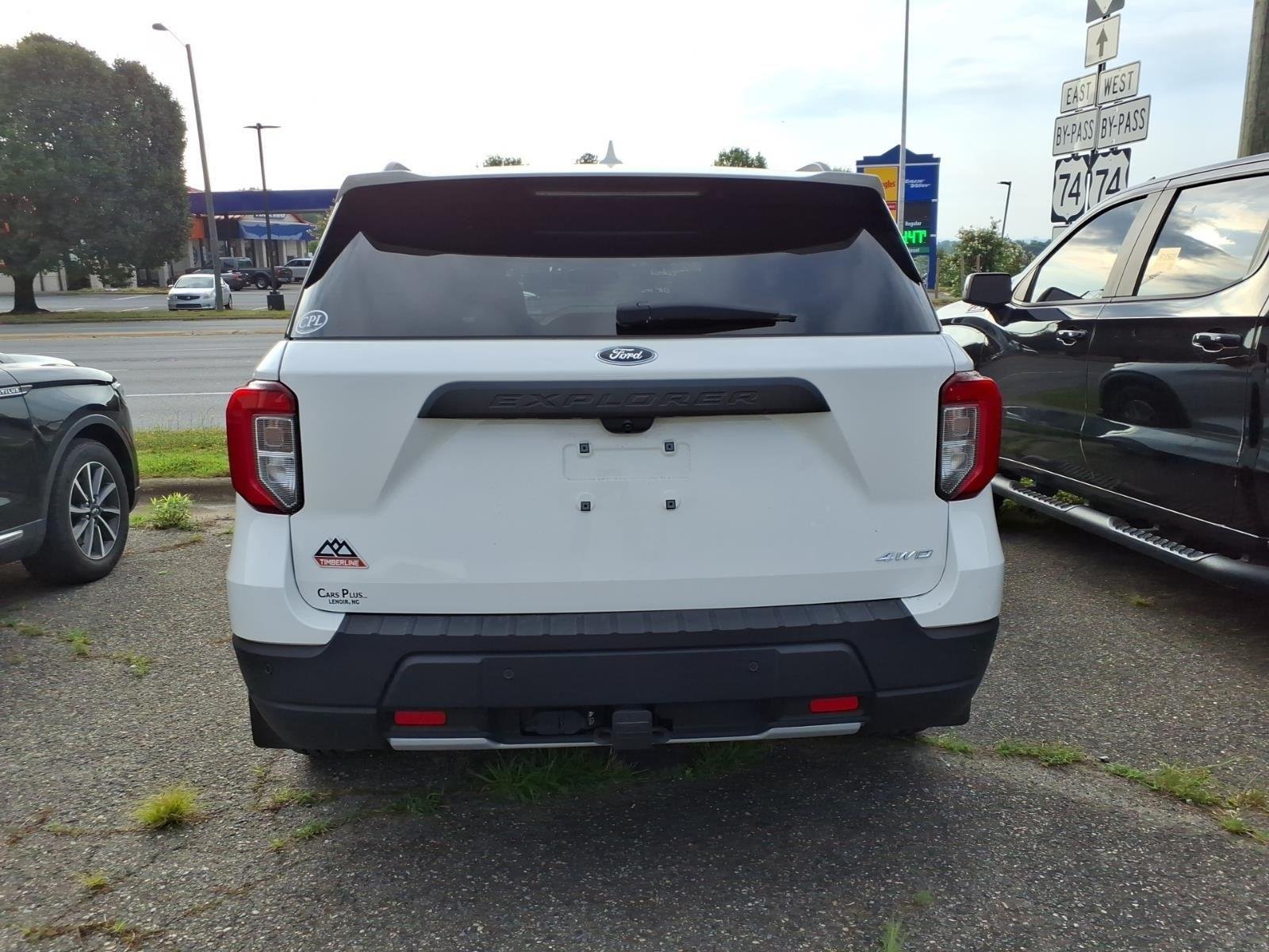Used 2023 Star White Metallic Tri-Coat Ford Timberline image 5