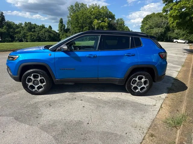 Used 2022 Blue Jeep Trailhawk image 4