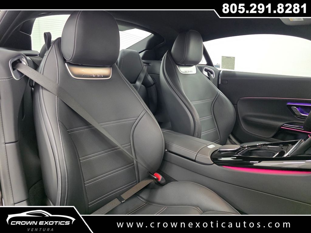 Used 2025  Mercedes-Benz S E Performance image 24
