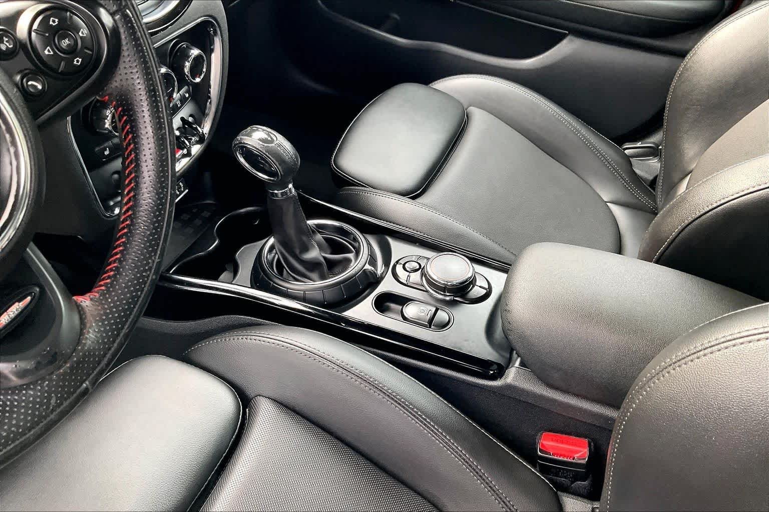 Used 2017 Blazing Red Metallic MINI Cooper image 14