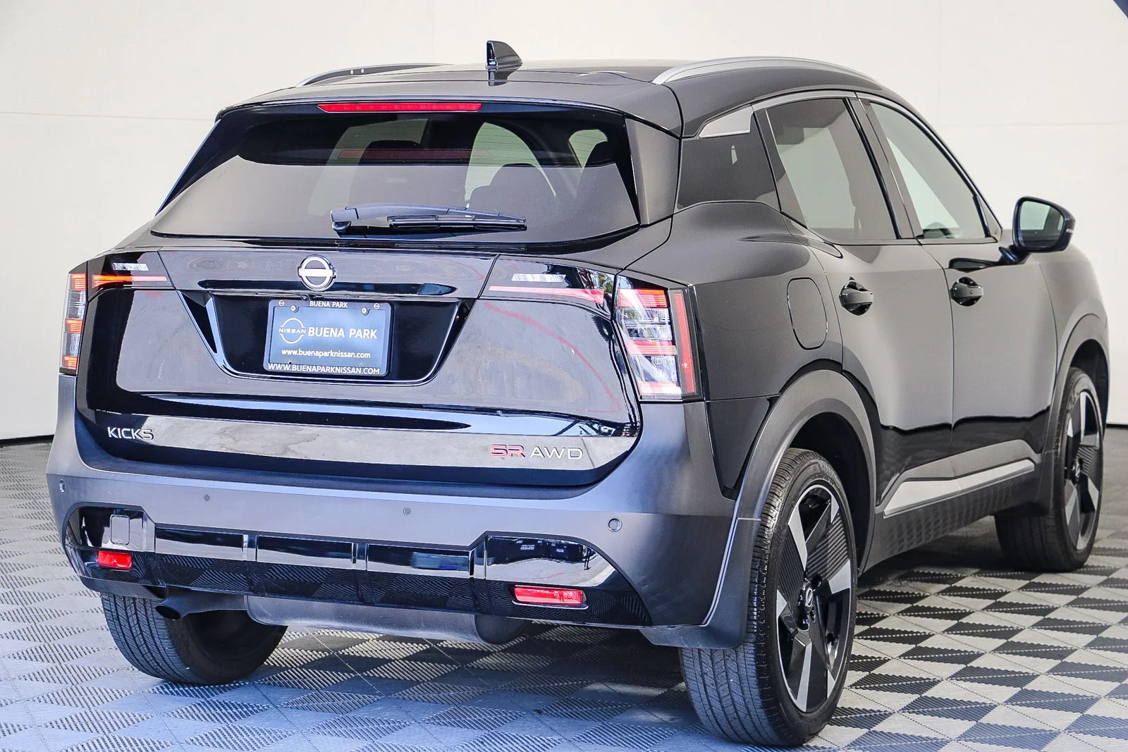 Used 2025 Black Nissan SR image 8