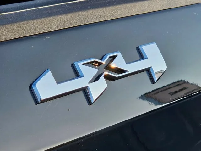 New 2026 Onyx Black GMC Pro image 27