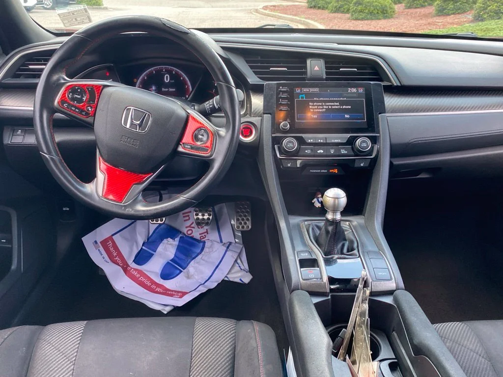 Used 2019  Honda Si image 8