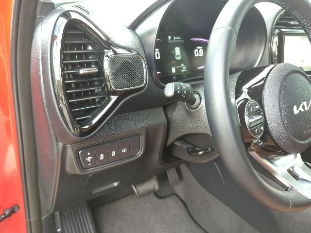 Used 2025 Red Kia EX image 14