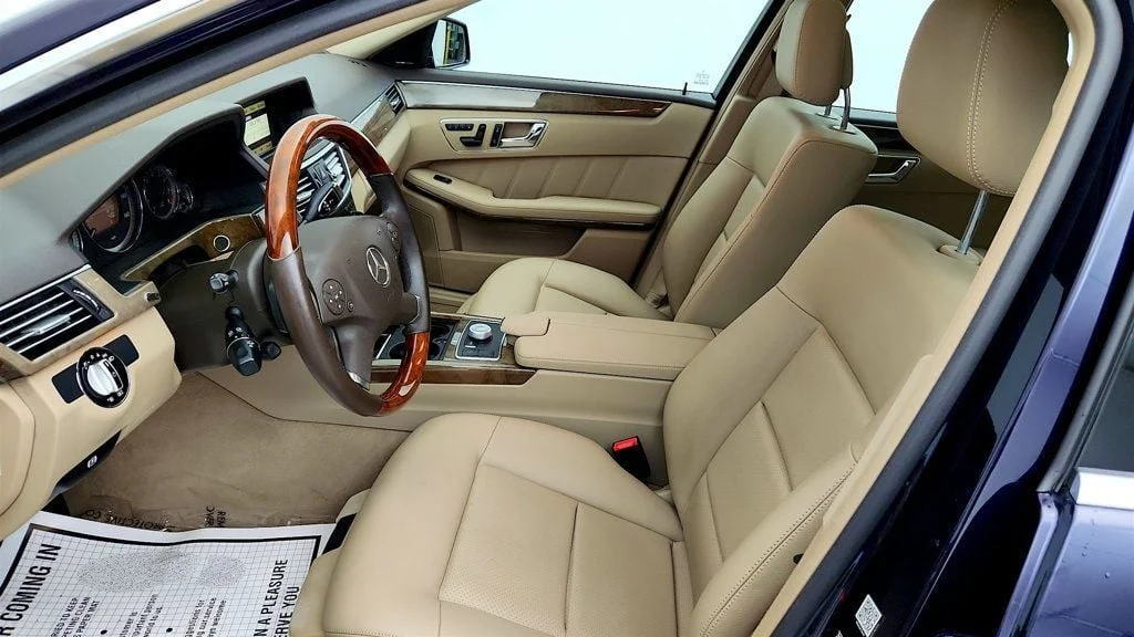 Used 2010 Capri Blue Metallic Mercedes-Benz 4dr Sedan E 350 Luxury 4MATIC® image 12