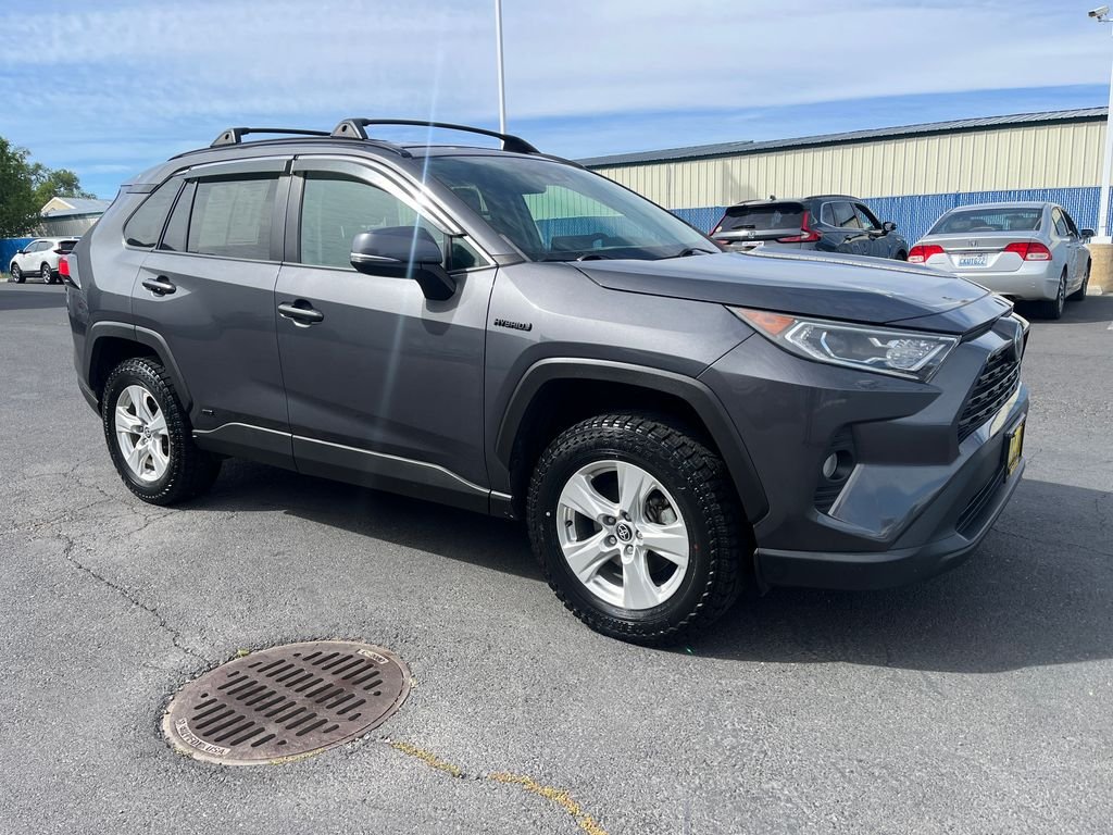 Used 2021 Gray Toyota XLE image 7