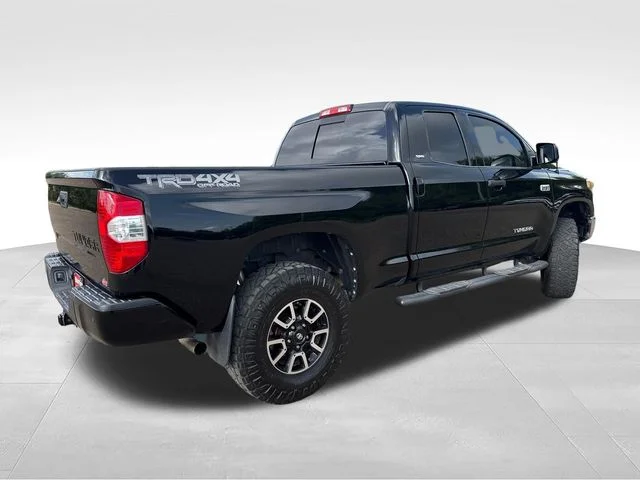 Used 2018 Black Toyota SR5 image 7