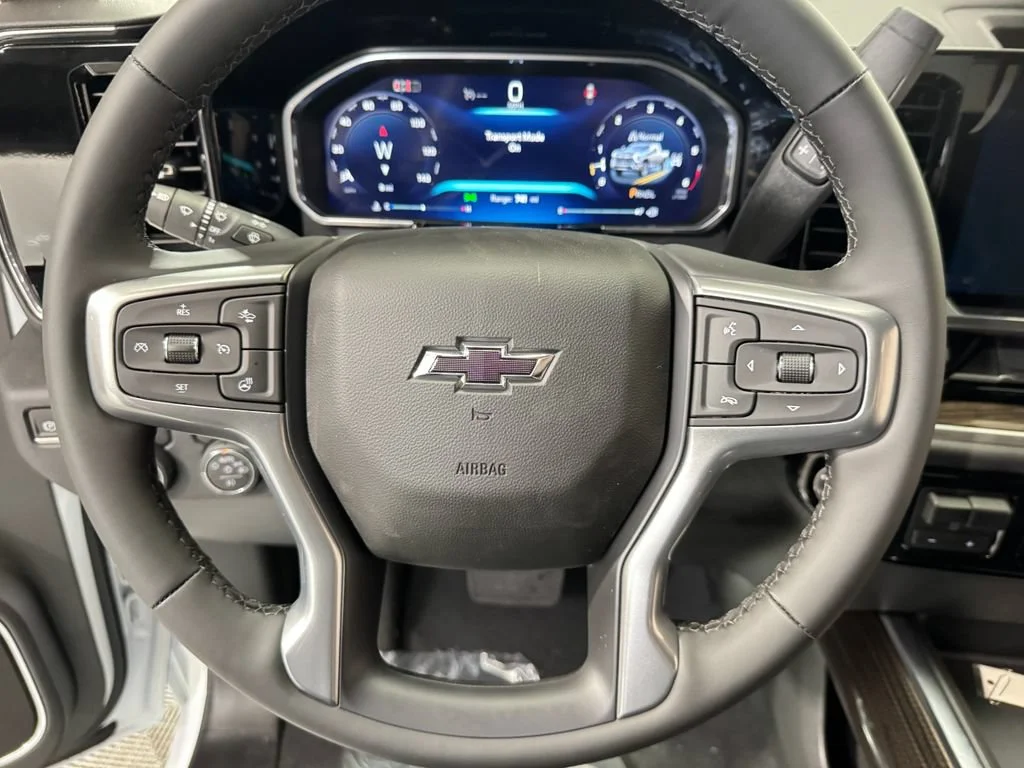 New 2026 Summit White Chevrolet LT image 14