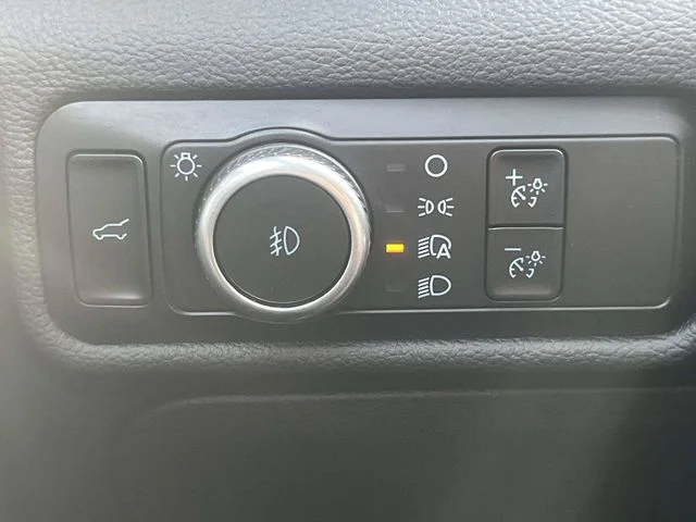 Certified Used 2023 Gray Ford XLT image 31