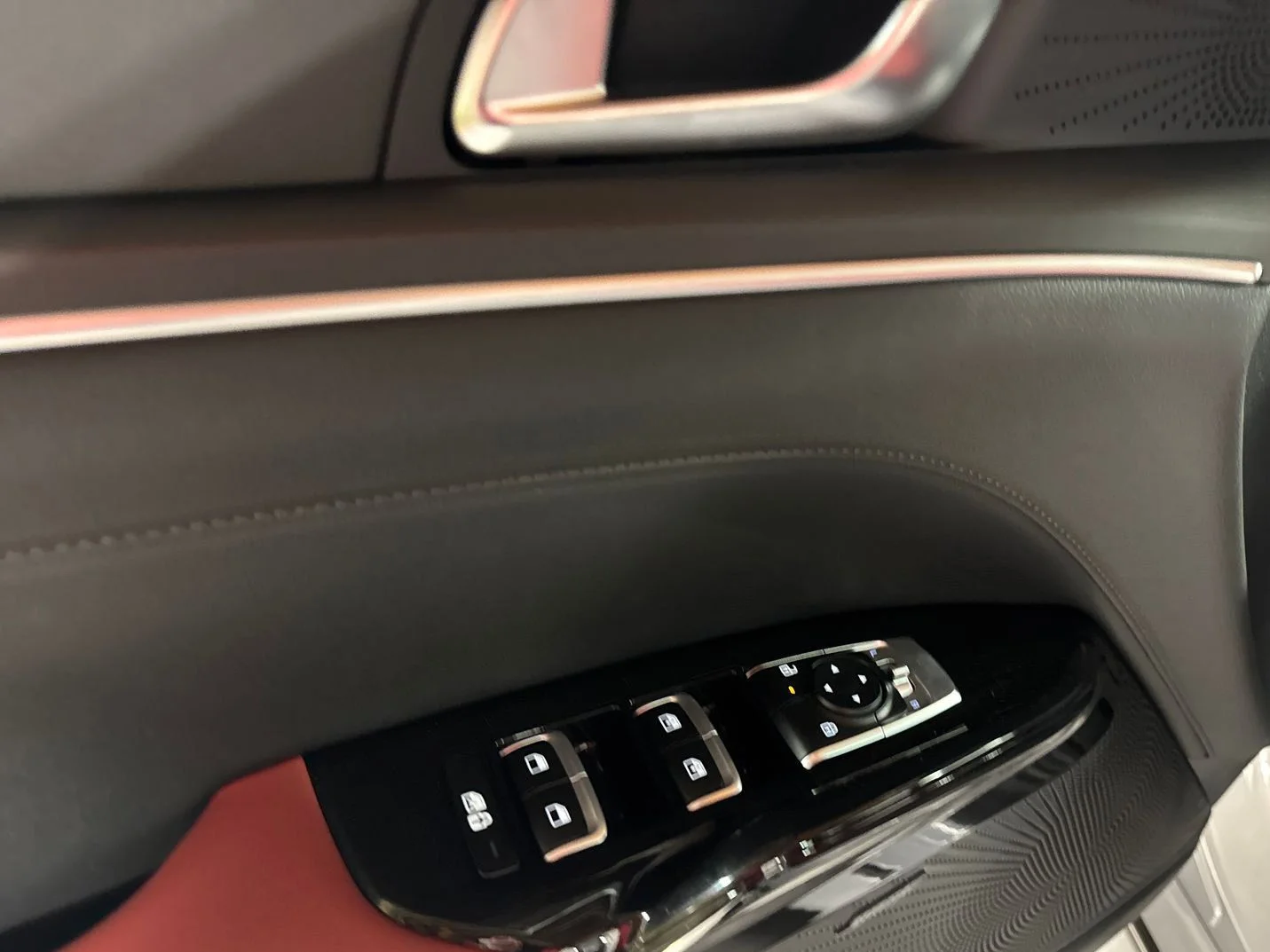 New 2026 Snow White Pearl Kia GT-Line image 20