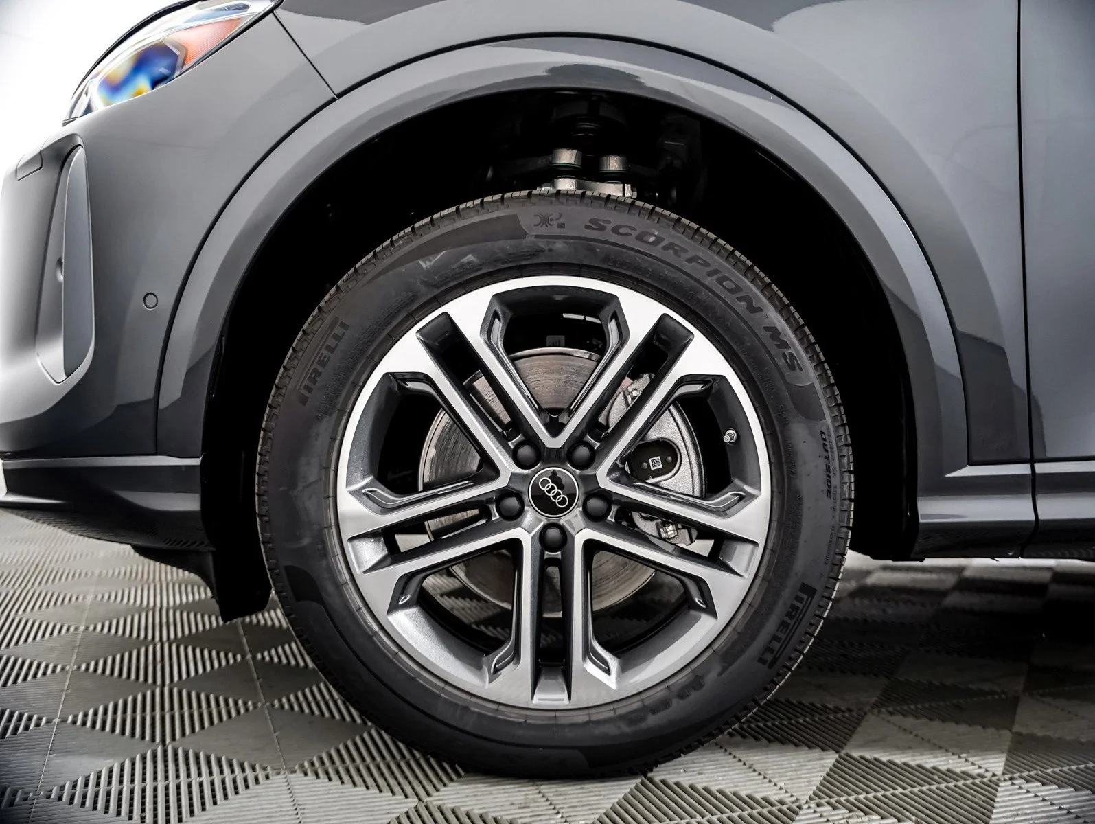New 2026 Tambora Gray Metallic Audi Premium image 6