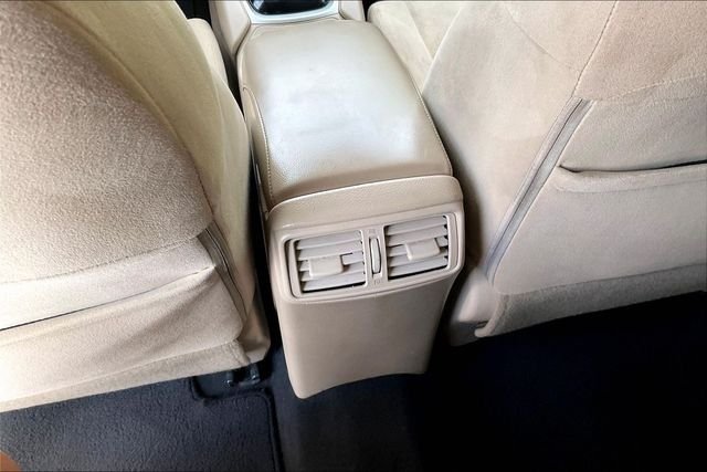 Used 2016 Black Nissan SV image 31