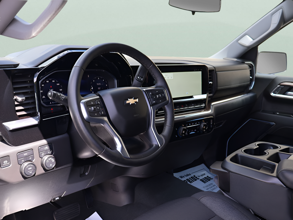 Used 2024 Gray Chevrolet LT image 13