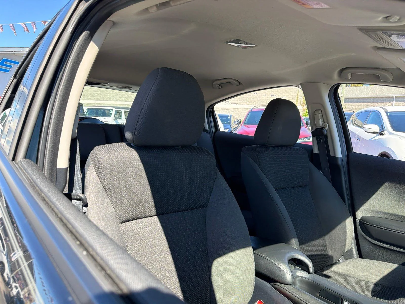 2021 Honda HR-V LX - Photo 12