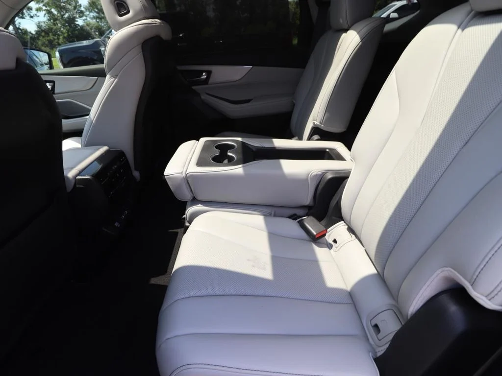 Used 2023 Silver Acura Technology image 12
