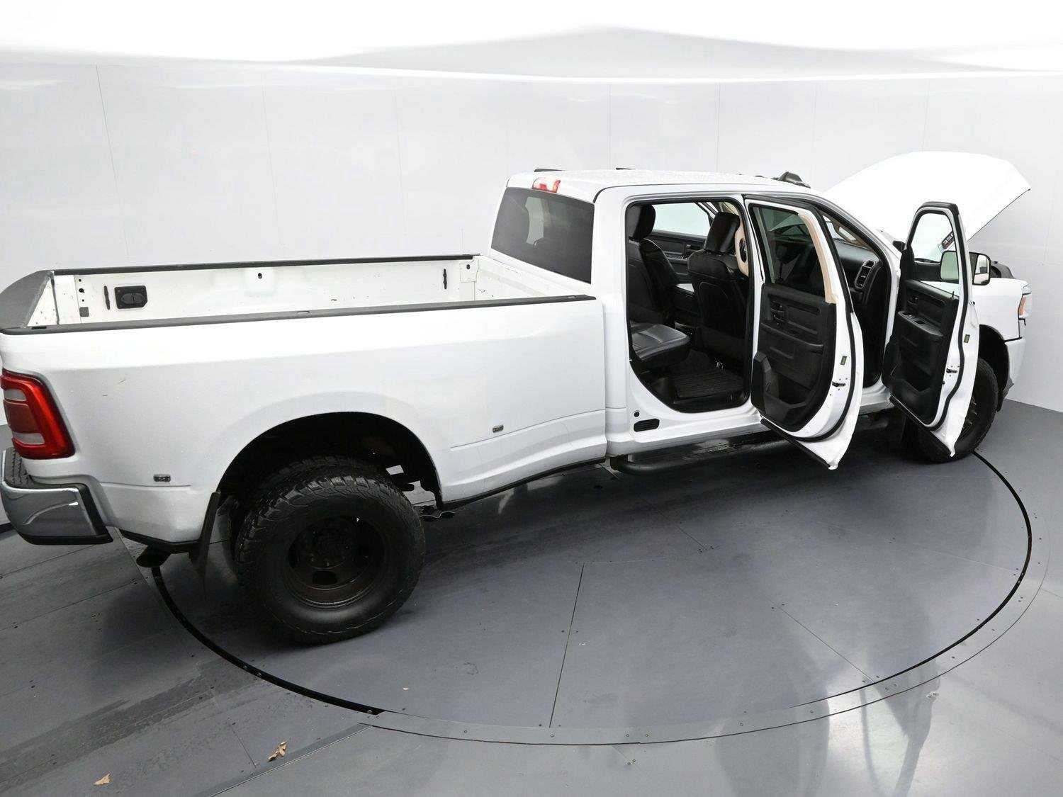 Used 2020 Bright White Clearcoat Ram Tradesman image 32