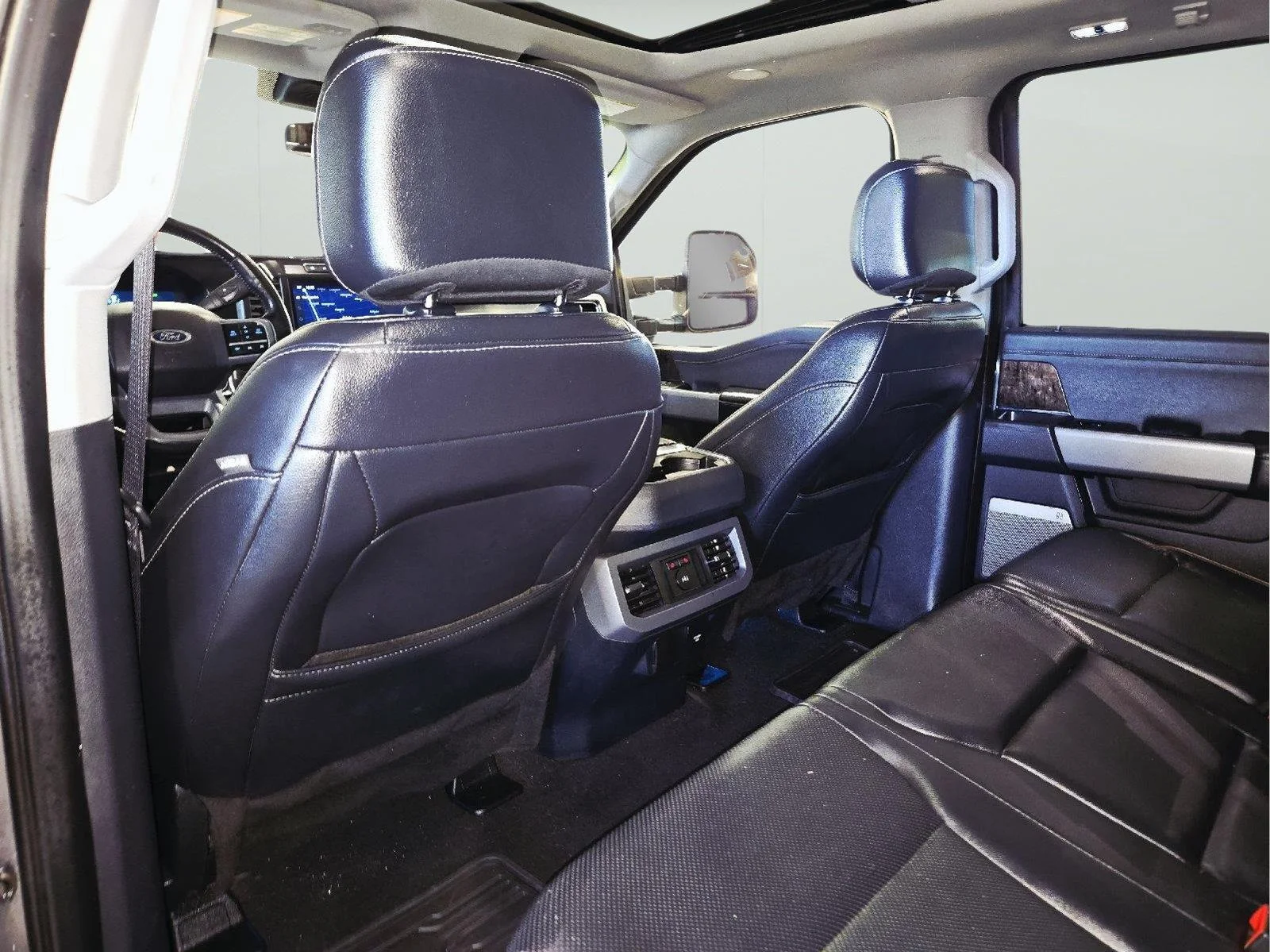 Used 2024 Carbonized Gray Ford Lariat image 58