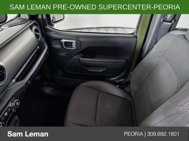Used 2022 Green Jeep Sport S image 21