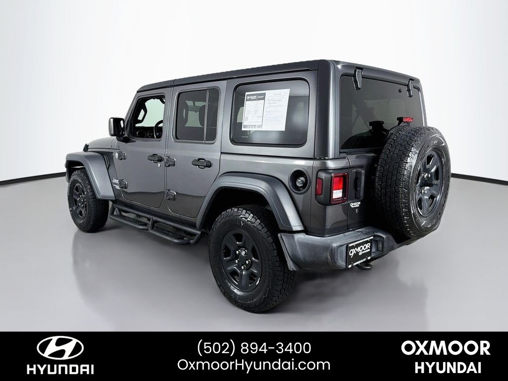 Used 2018 Granite Crystal Metallic Clearcoat Jeep Sport image 5