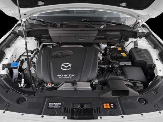 Used 2018 White Mazda Grand Touring image 10